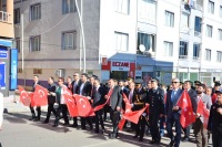 Meslek Yüksekokulumuz İlçede Düzenlenen Cumhuriyet Bayramı Coşkusuna Ortak Oldu