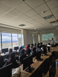 Büro Hizmetleri ve Sekreterlik Bölümünde Sosyal Transkript Bilgilendirme Sunumu Gerçekleştirildi