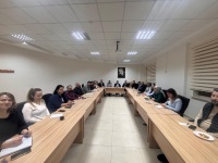 Çiçekdağı Meslek Yüksekokulu’nda Kurum İçi Değerlendirme Toplantısı Akademik Personellerimizin Katılımı ile Gerçekleştirildi