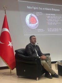 “Bir Kitap Bir Değer” Etkinliğinde Çözülme Eseri Ele Alındı